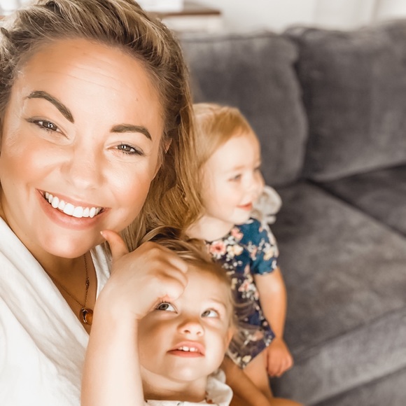 Hello Poshers!!! - Picture 1 of 1